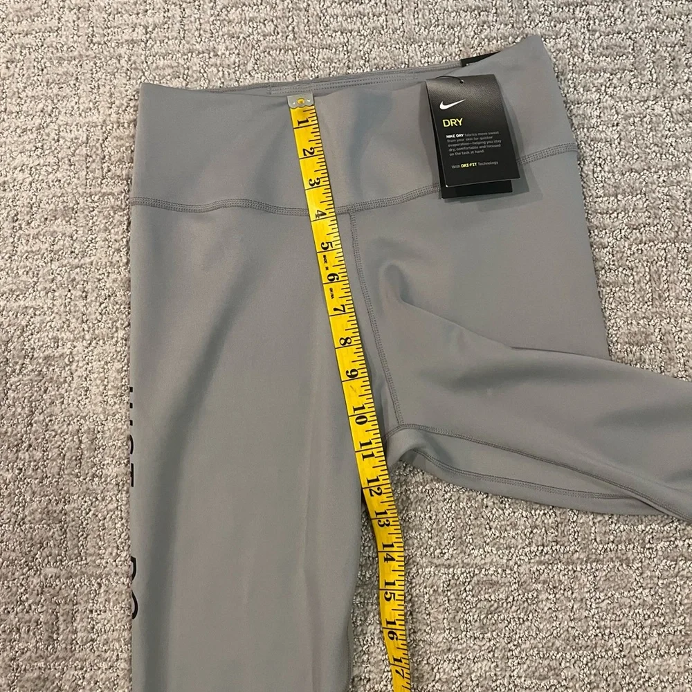 Nike Women's 7/8 Swoosh Running Leggings - DB4374-073 - Medium